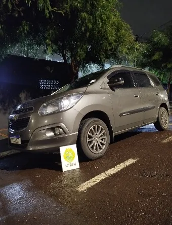 Veiculo furtado e clonado é recuperado pela PM em Toledo 